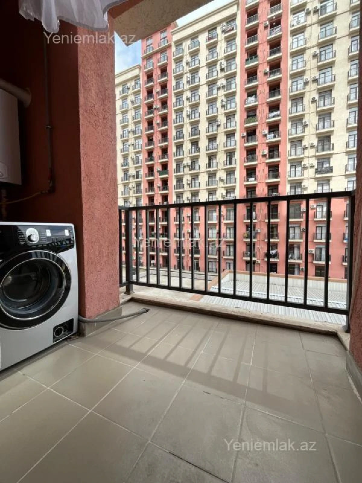 Satılır 2 otaqlı yeni tikili 65 m²