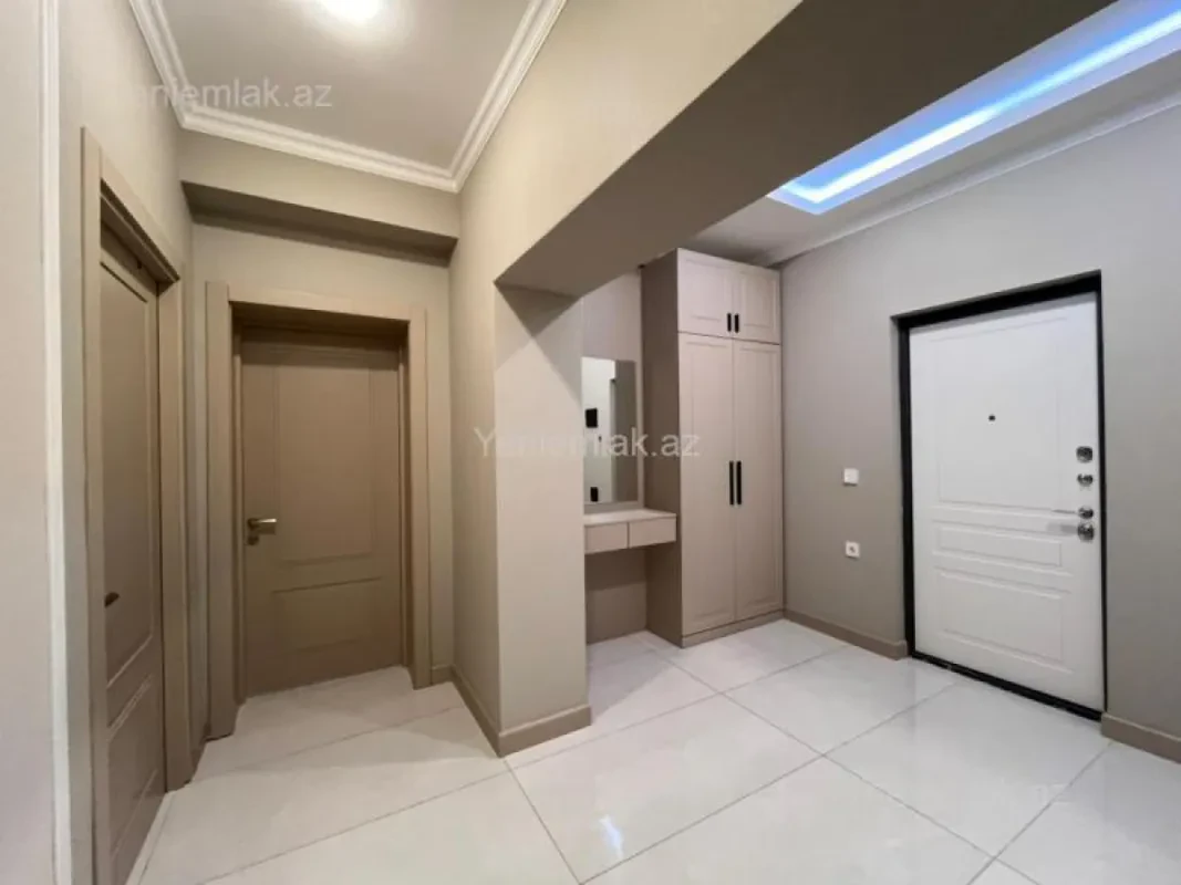 Satılır 2 otaqlı yeni tikili 65 m²