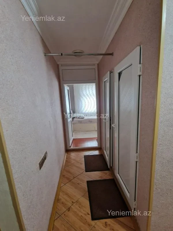 Satılır 3 otaqlı köhnə tikili 45 m²