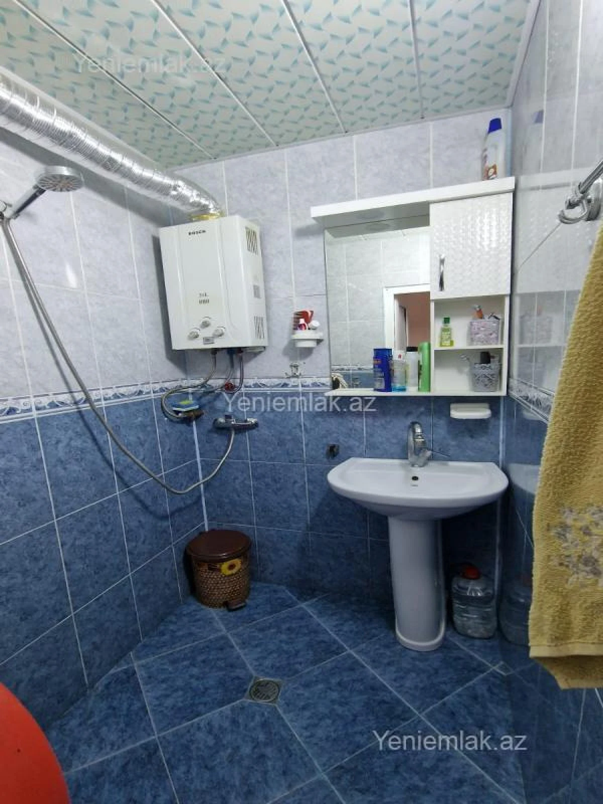 Satılır 3 otaqlı köhnə tikili 45 m²