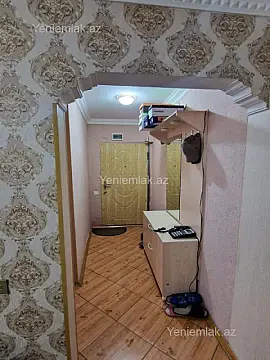 Satılır 3 otaqlı köhnə tikili 45 m²