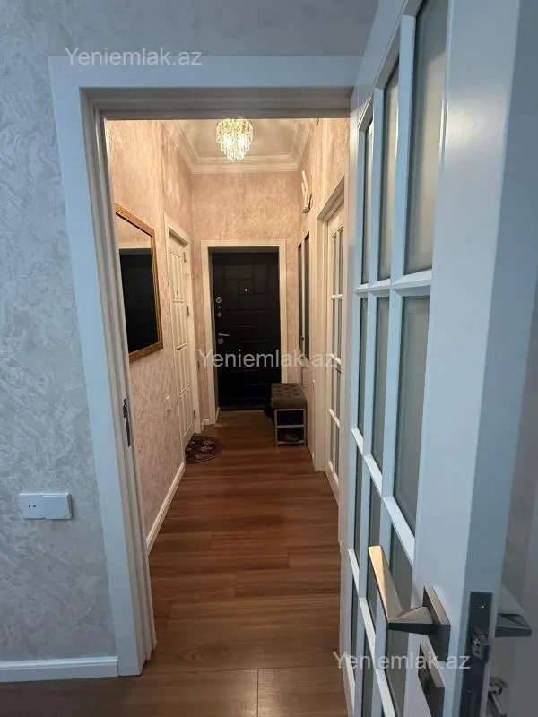 Satılır 3 otaqlı köhnə tikili 70 m²