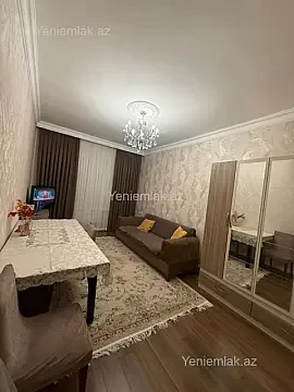 Satılır 3 otaqlı köhnə tikili 70 m²