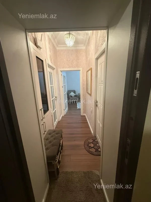 Satılır 3 otaqlı köhnə tikili 70 m²