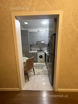 Satılır 3 otaqlı köhnə tikili 70 m² — Bakı, Nizami 3 otaq 70.00 m²