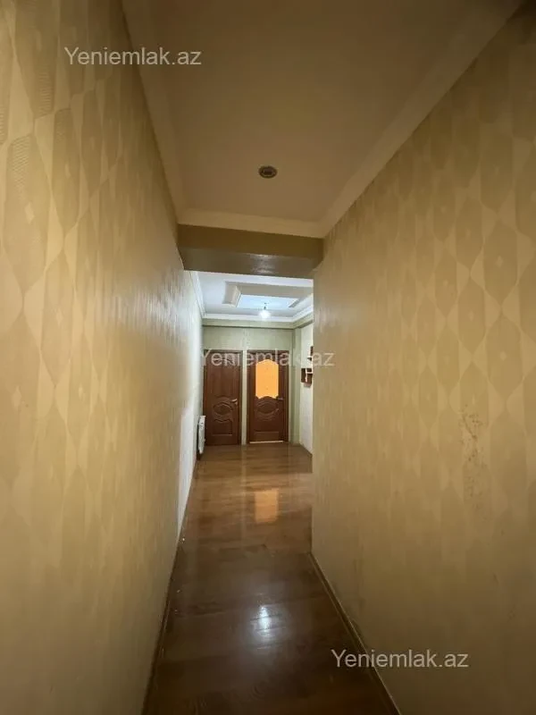 Satılır 3 otaqlı yeni tikili 80 m²