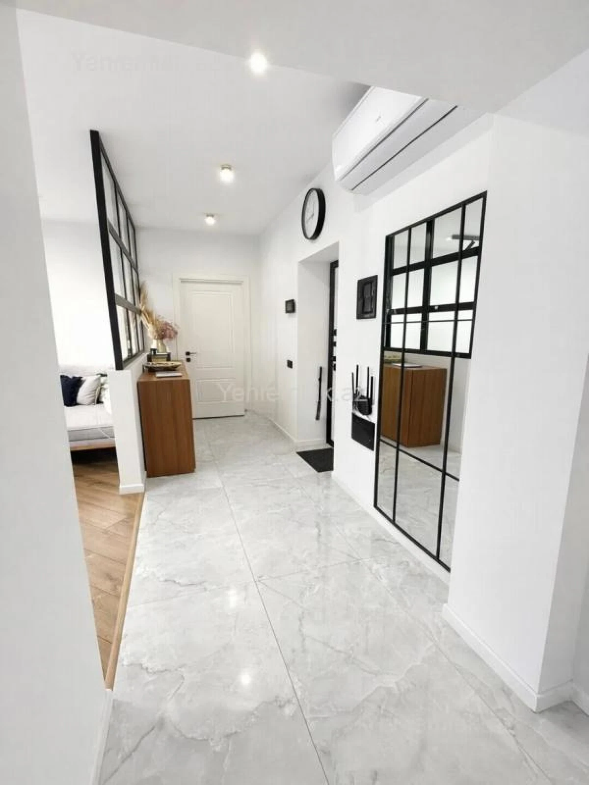 Satılır 2 otaqlı yeni tikili 93 m²
