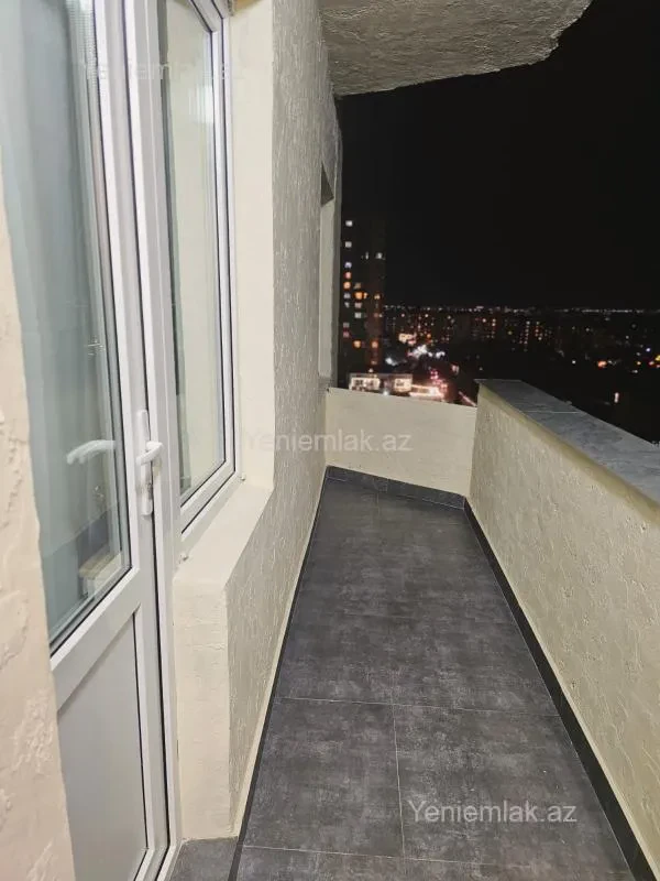 Satılır 2 otaqlı köhnə tikili 62 m²
