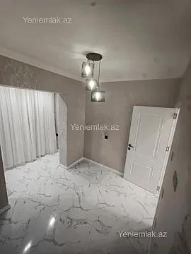 Satılır 2 otaqlı köhnə tikili 62 m²