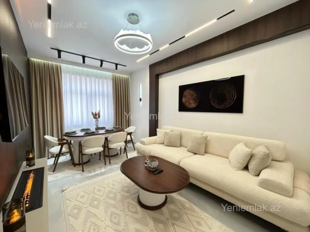 Satılır 3 otaqlı yeni tikili 90 m²