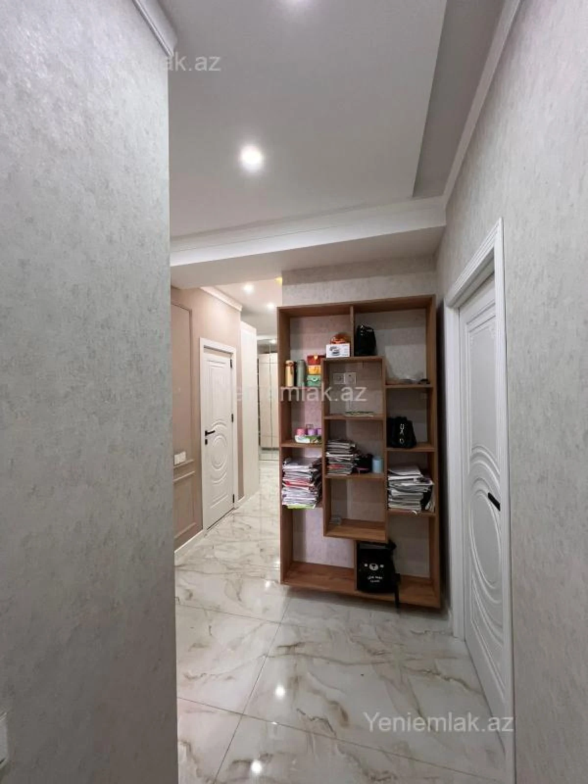 Satılır 3 otaqlı yeni tikili 85 m²