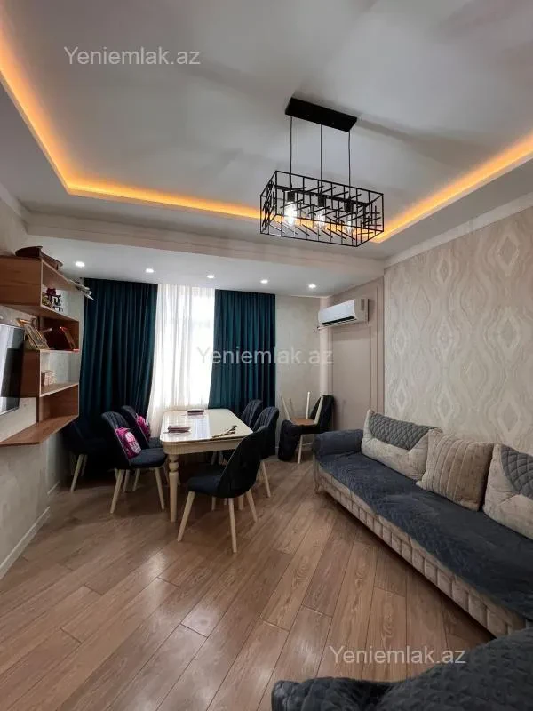 Satılır 3 otaqlı yeni tikili 85 m²
