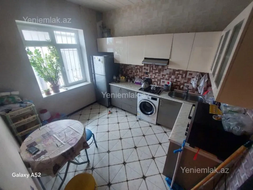 Satılır 3 otaqlı həyət evi 90 m²