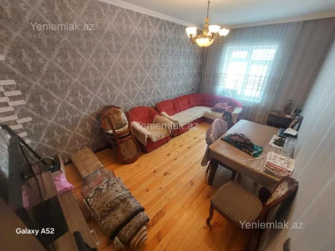 Satılır 3 otaqlı həyət evi 90 m²