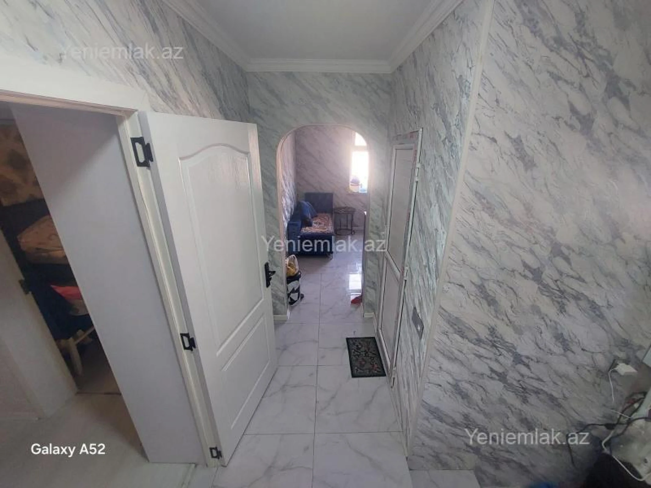 Satılır 3 otaqlı həyət evi 100 m²