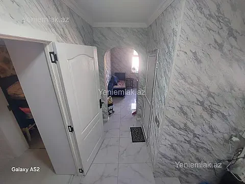 Satılır 3 otaqlı həyət evi 100 m²