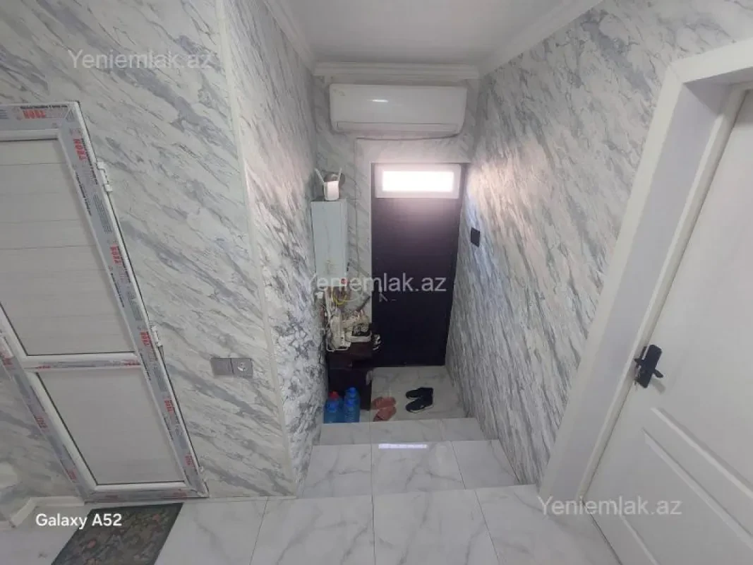 Satılır 3 otaqlı həyət evi 100 m²