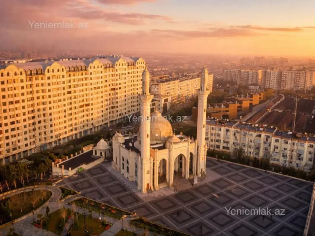 Satılır 2 otaqlı köhnə tikili 70 m²