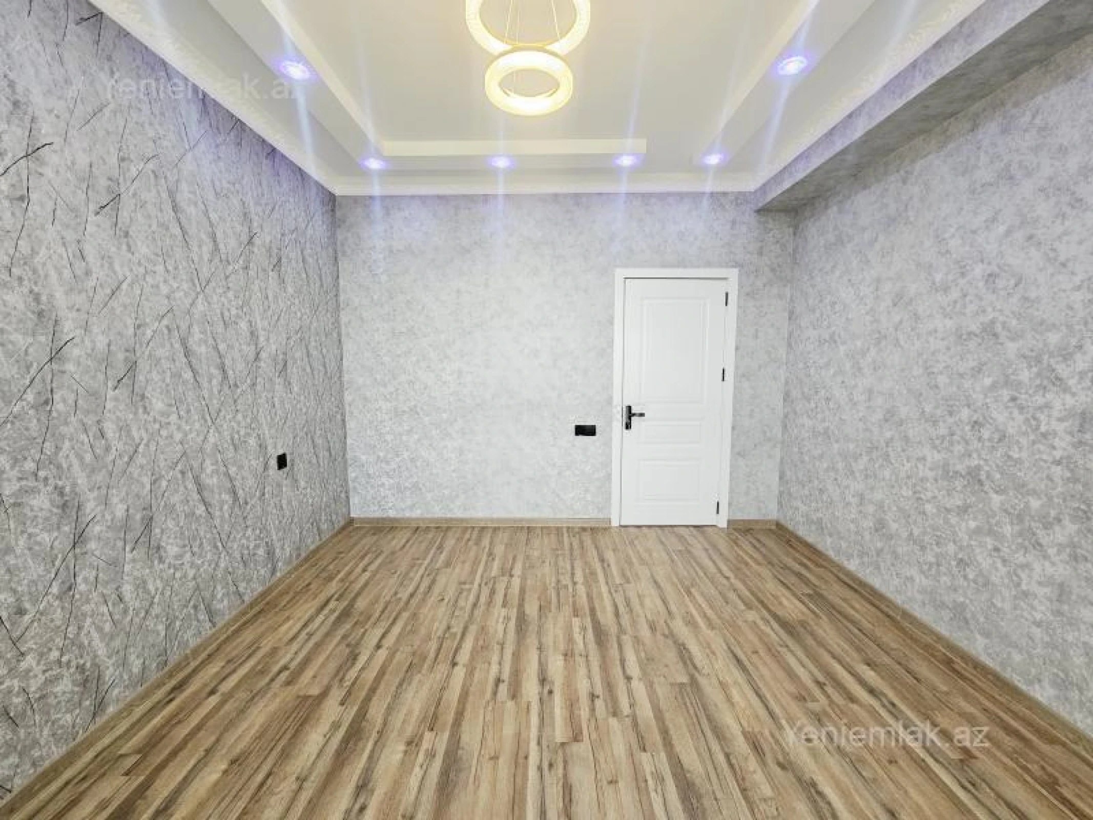 Satılır 2 otaqlı yeni tikili 58 m²