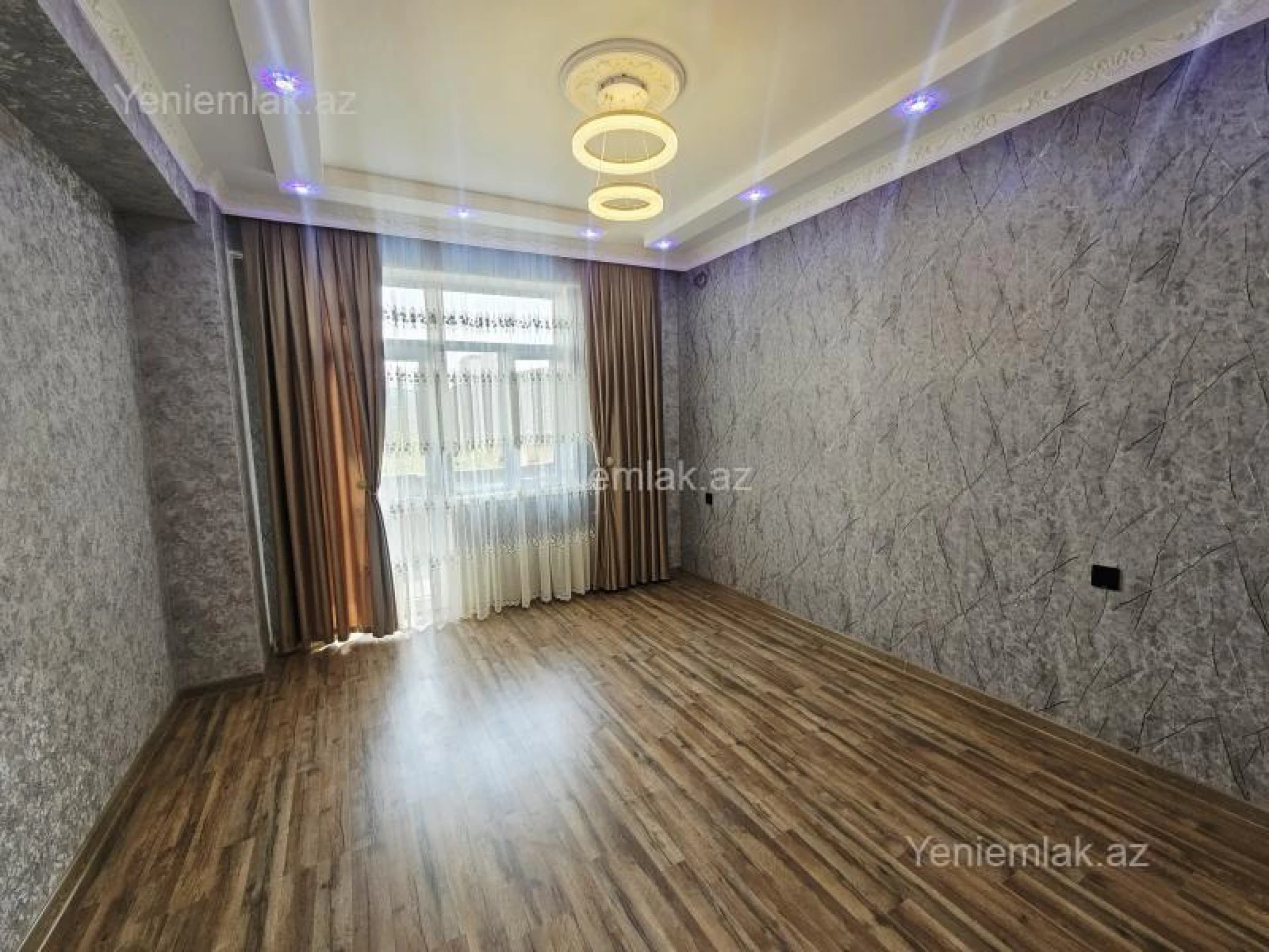 Satılır 2 otaqlı yeni tikili 58 m²