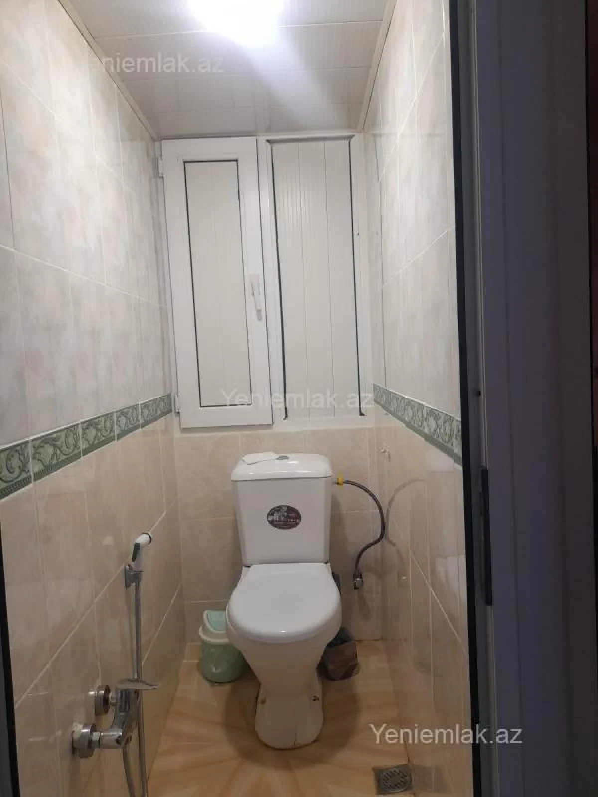 Satılır 4 otaqlı köhnə tikili 110 m²