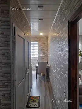 Satılır 4 otaqlı köhnə tikili 110 m²