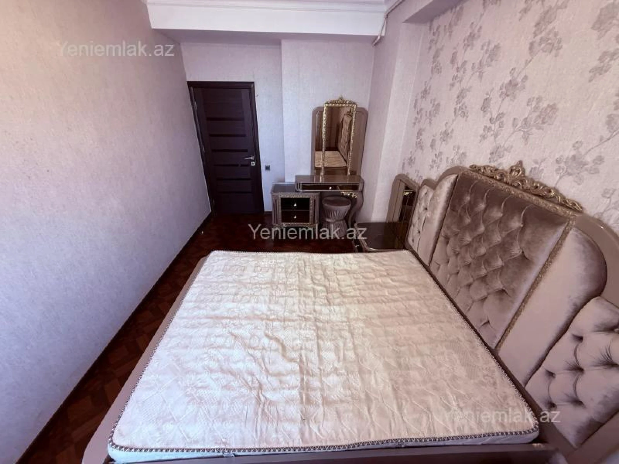 Satılır 2 otaqlı yeni tikili 73 m²