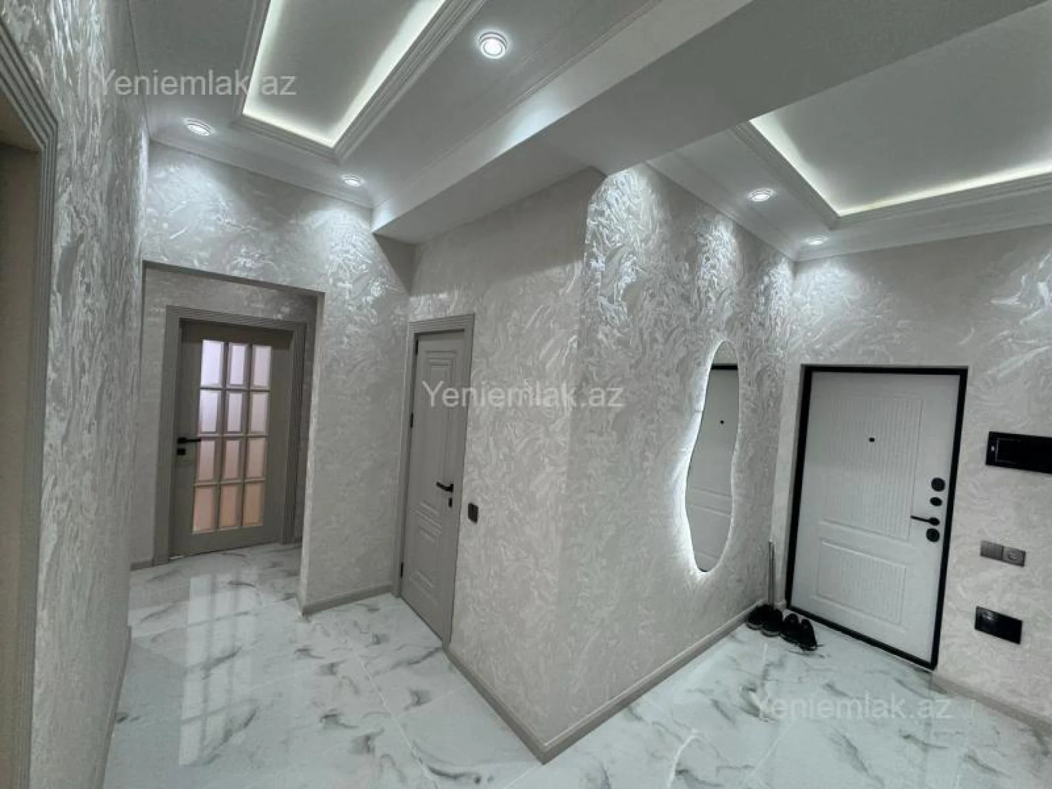 Satılır 3 otaqlı yeni tikili 92 m²