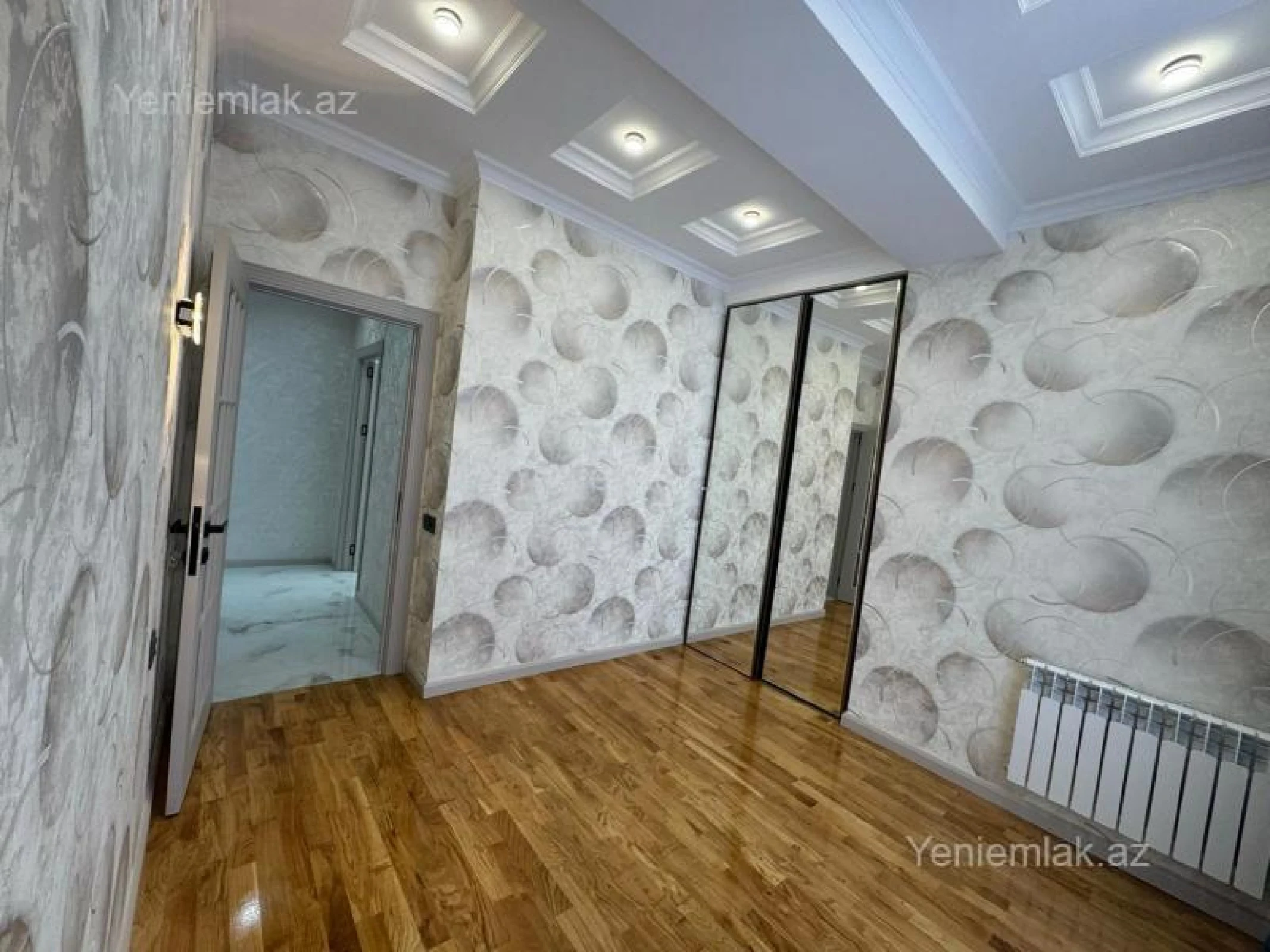 Satılır 3 otaqlı yeni tikili 92 m²
