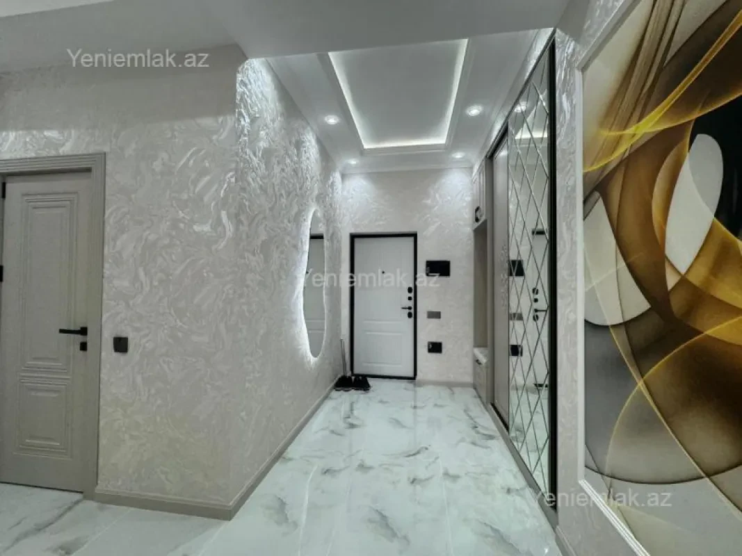 Satılır 3 otaqlı yeni tikili 92 m²