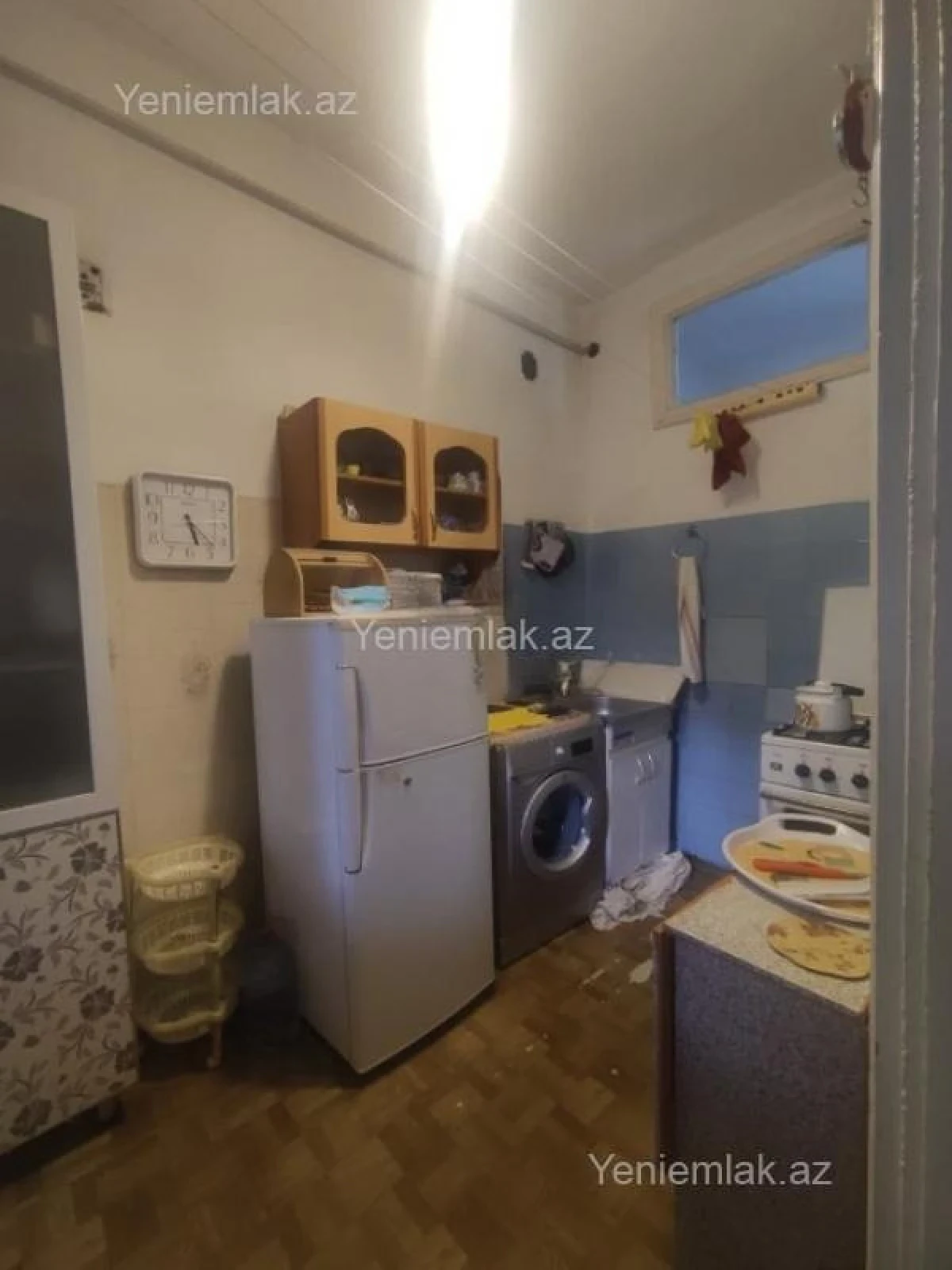 Satılır 2 otaqlı köhnə tikili 60 m²