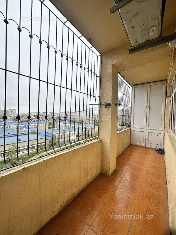 Satılır 3 otaqlı yeni tikili 80 m²