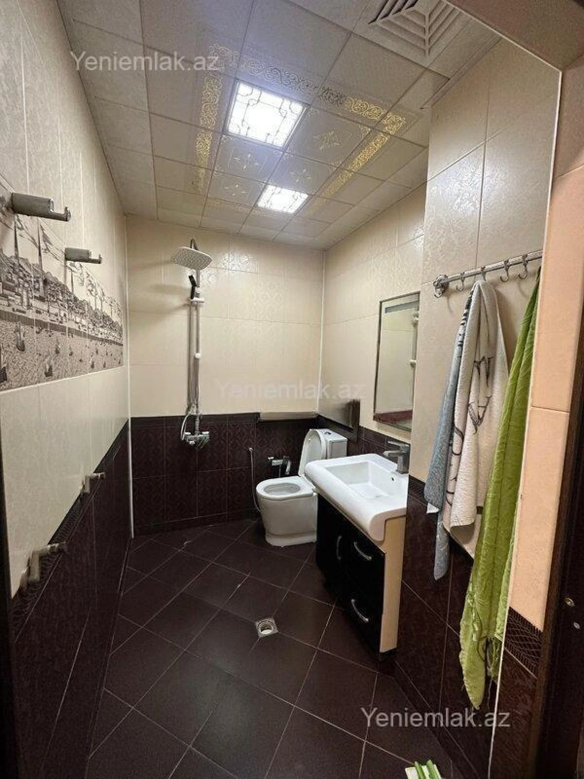 Satılır 3 otaqlı yeni tikili 80 m²