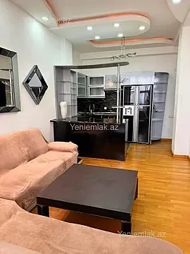 Satılır 3 otaqlı yeni tikili 70 m²