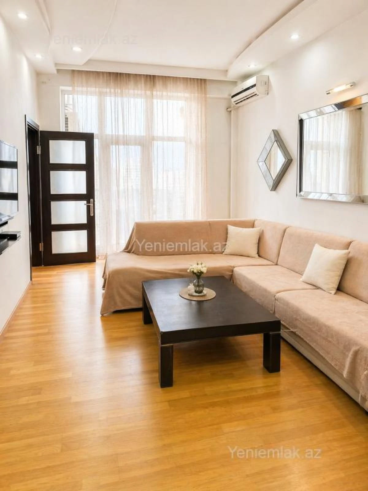 Satılır 3 otaqlı yeni tikili 70 m²