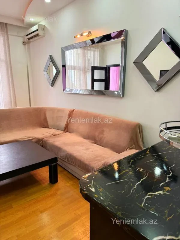 Satılır 3 otaqlı yeni tikili 70 m²