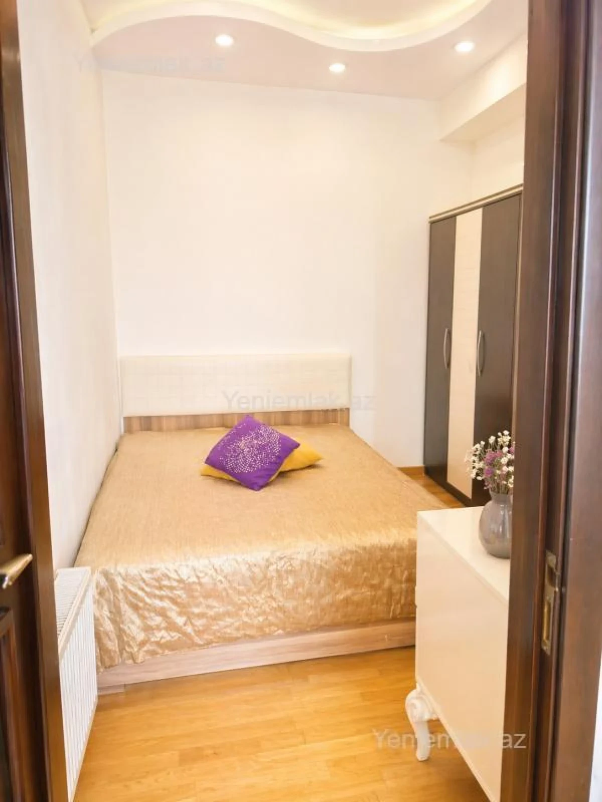 Satılır 3 otaqlı yeni tikili 70 m²