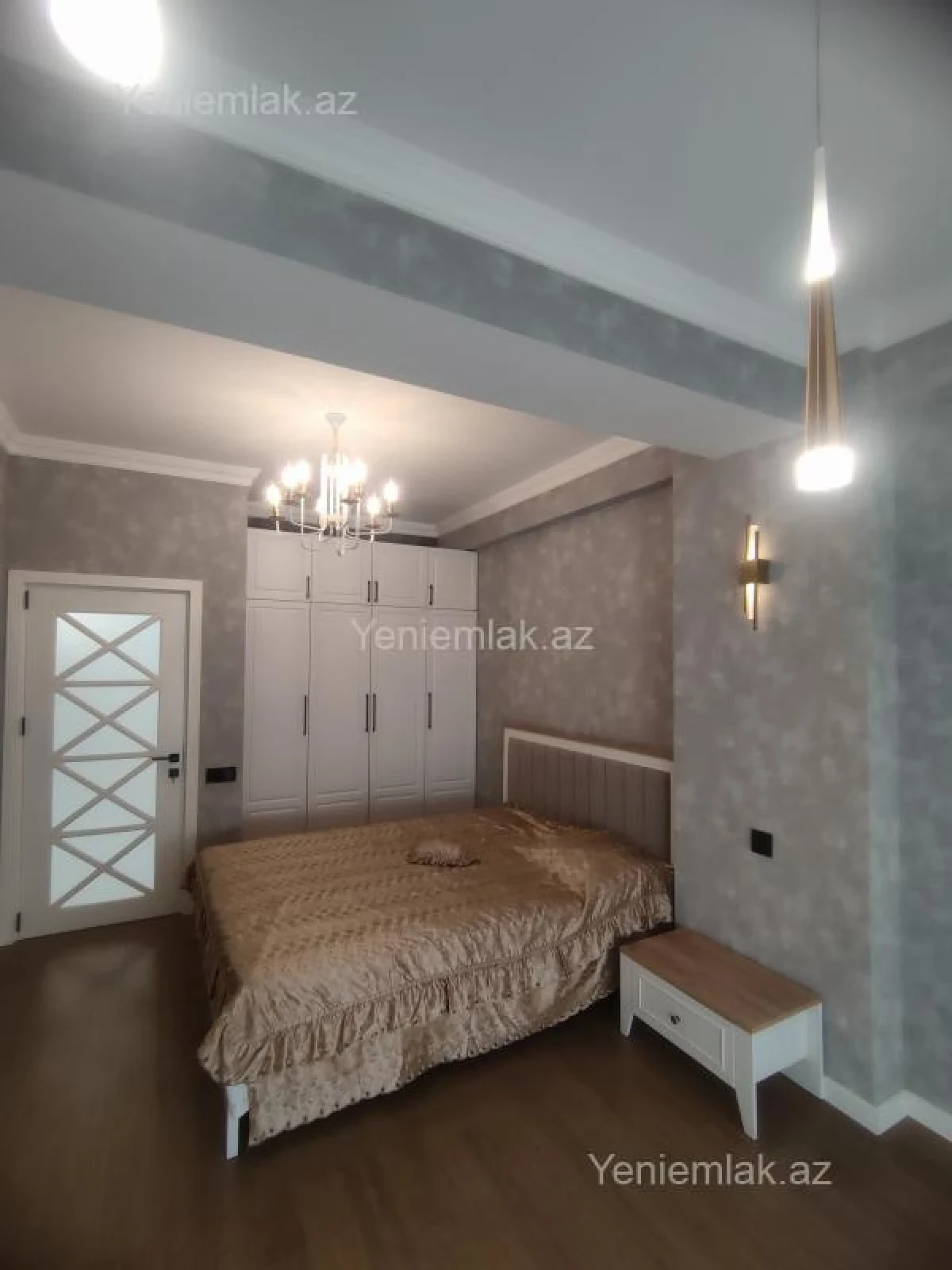 Satılır 2 otaqlı yeni tikili 80 m²