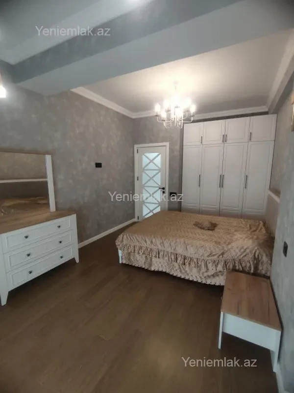 Satılır 2 otaqlı yeni tikili 80 m²