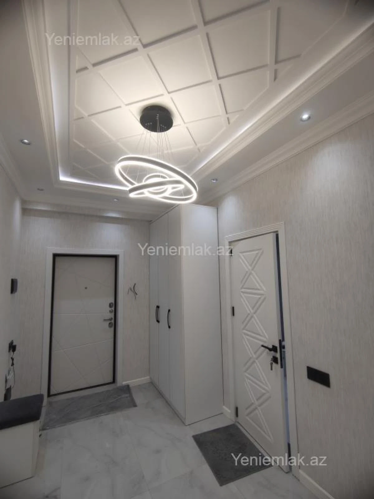 Satılır 2 otaqlı yeni tikili 80 m²