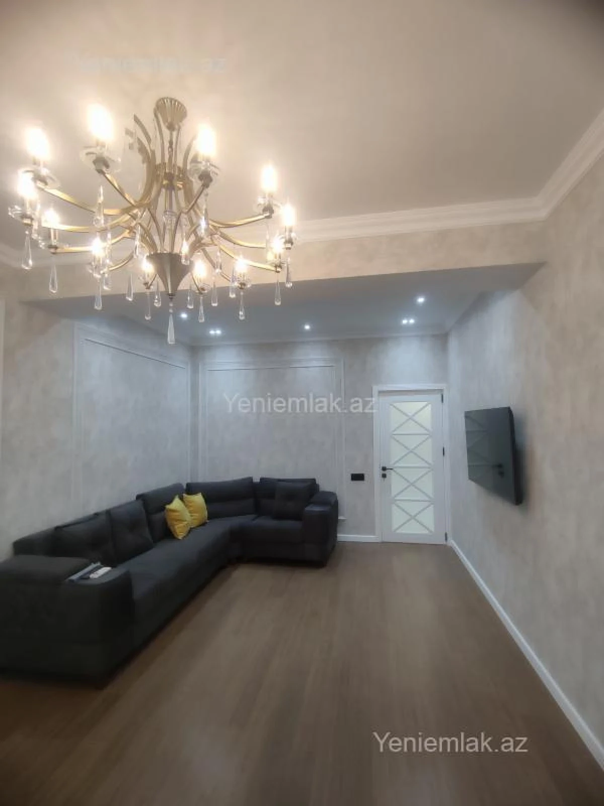 Satılır 2 otaqlı yeni tikili 80 m²