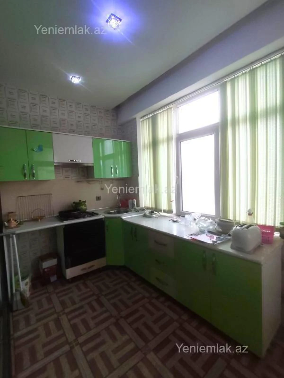 Satılır 2 otaqlı yeni tikili 62 m²