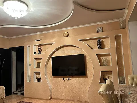 Satılır 3 otaqlı köhnə tikili 76 m²