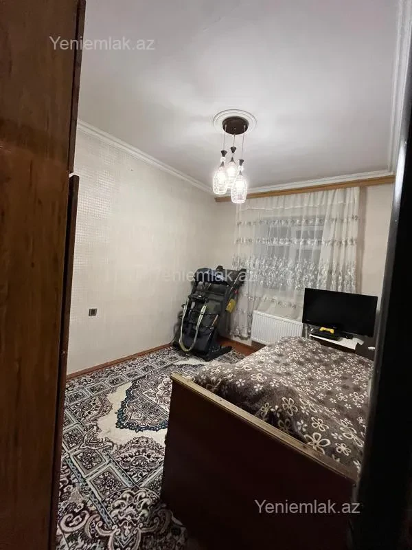 Satılır 3 otaqlı köhnə tikili 76 m²