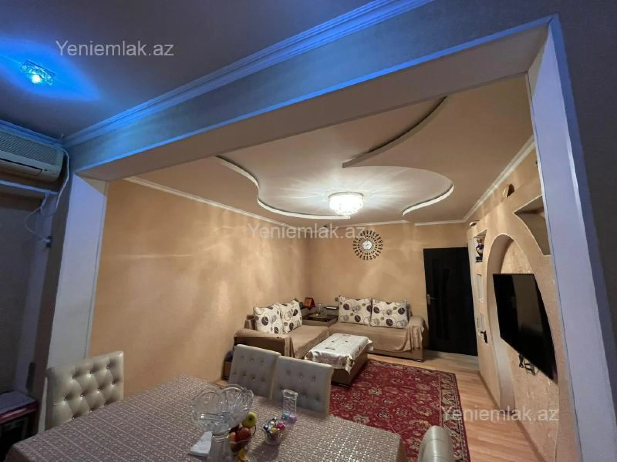 Satılır 3 otaqlı köhnə tikili 76 m²