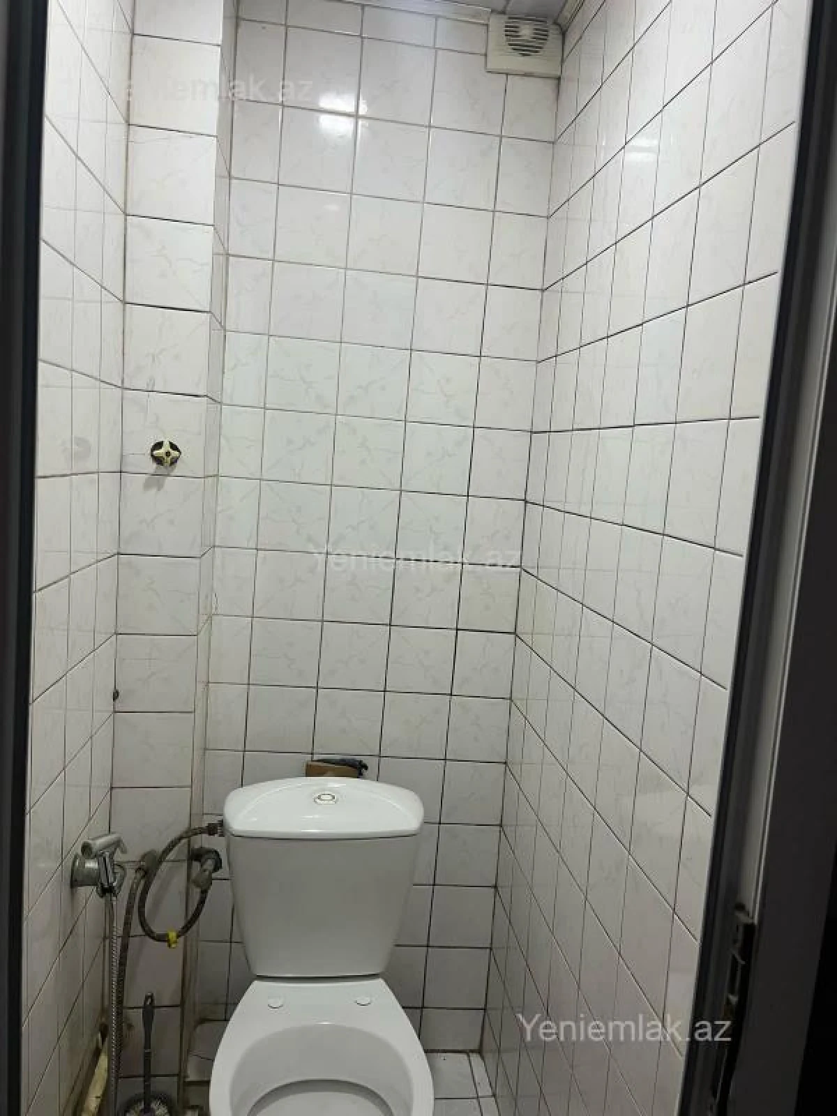 Satılır 3 otaqlı köhnə tikili 76 m²