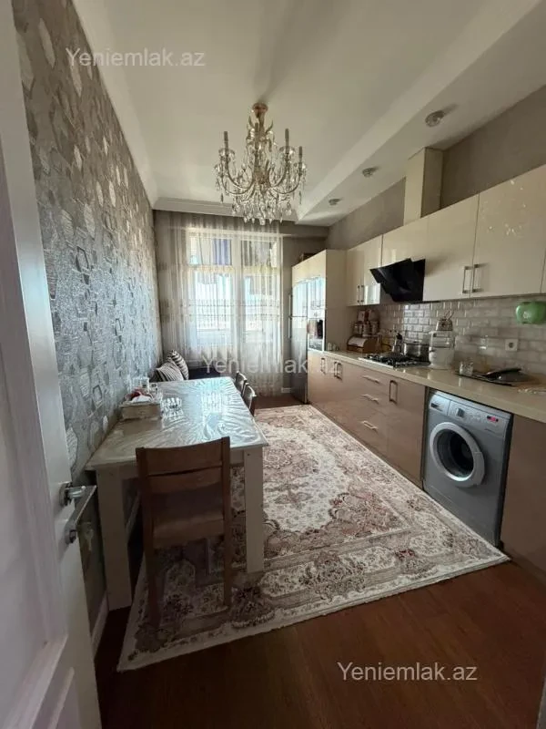 Satılır 3 otaqlı yeni tikili 118 m²