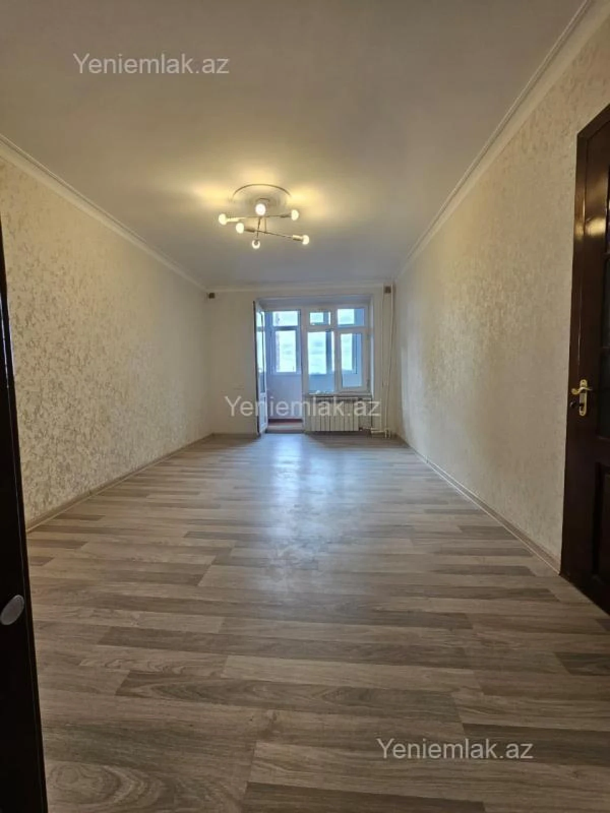 Satılır 2 otaqlı köhnə tikili 50 m²