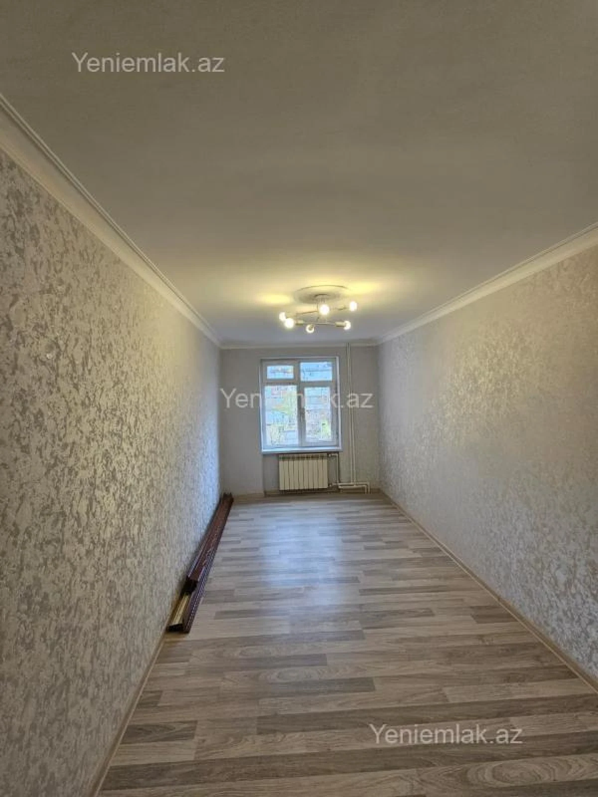 Satılır 2 otaqlı köhnə tikili 50 m²