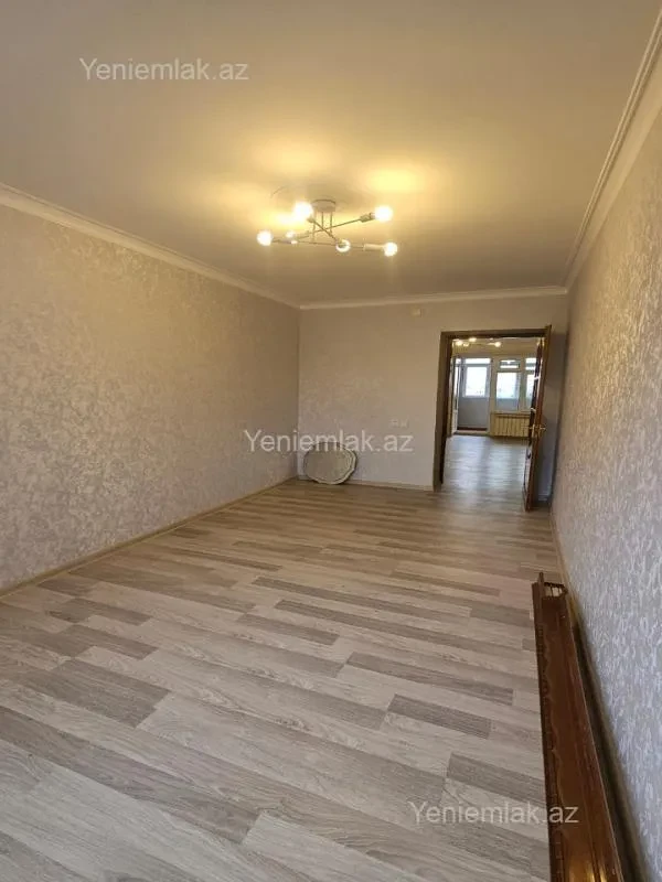 Satılır 2 otaqlı köhnə tikili 50 m²